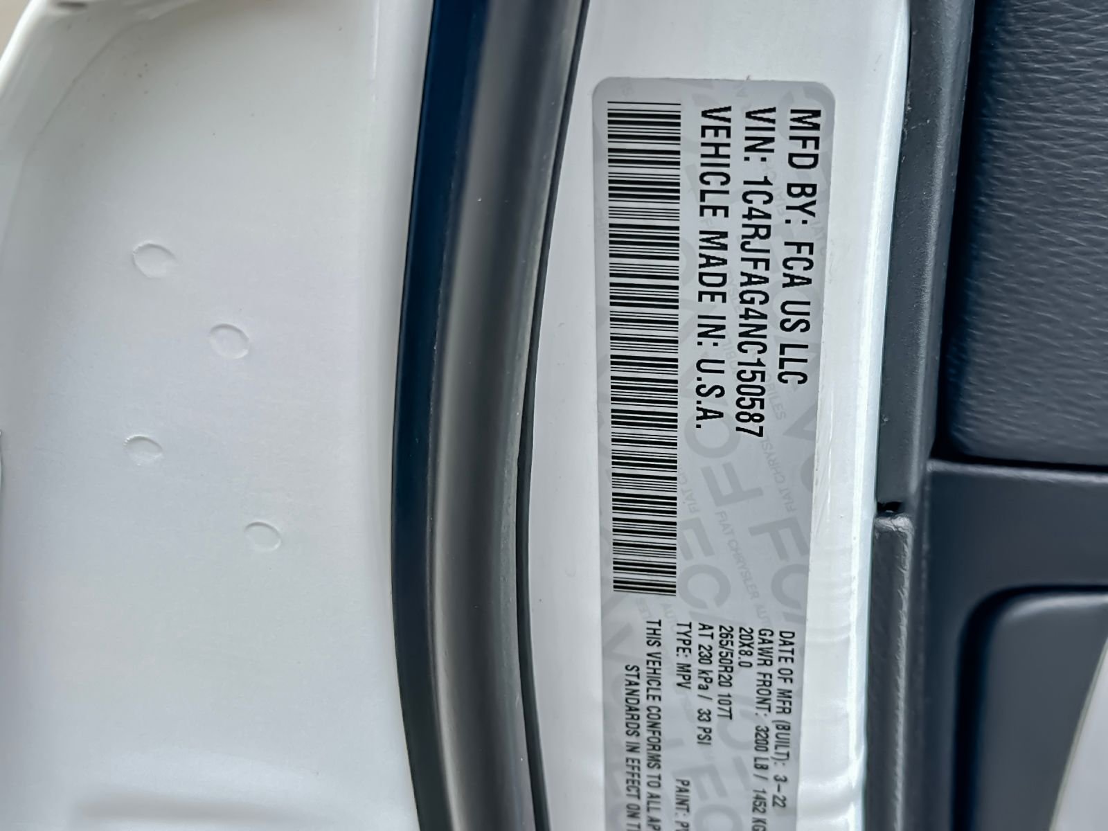 Used 2022 White Jeep Laredo X image 28