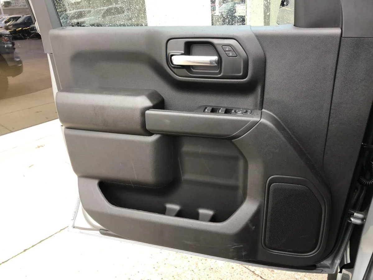 New 2026 Grey Chevrolet 4wd Crew Cab 147 image 18