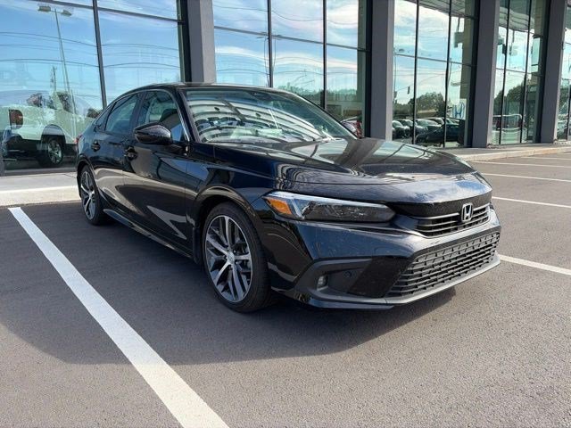 Used 2024 Black Honda Touring image 10