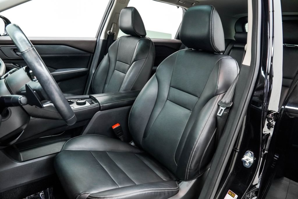 Used 2023 Black Nissan SL image 16