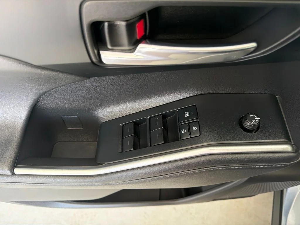 Used 2022 Moon Dust Toyota XLE image 13