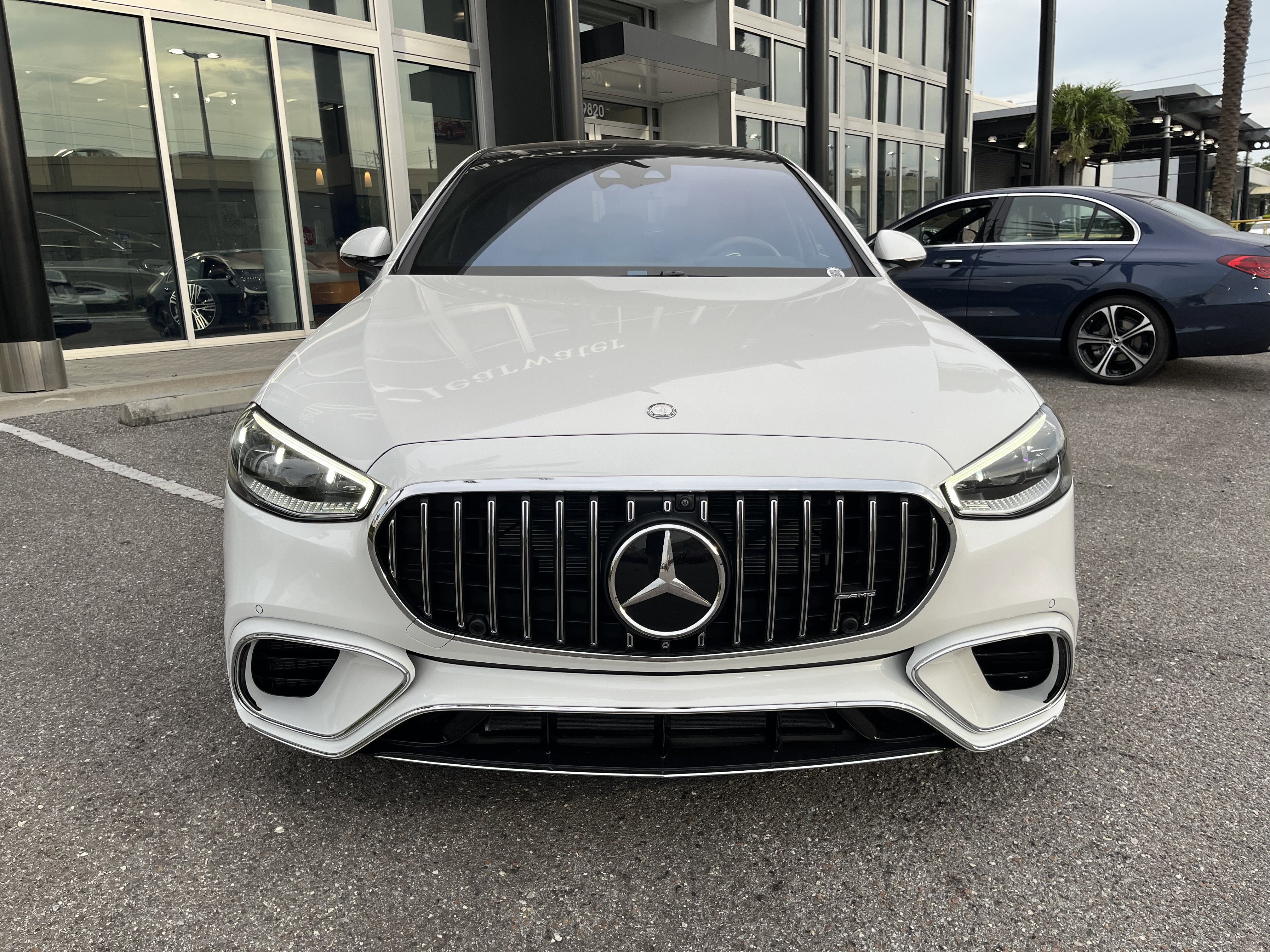 2026 Mercedes-Benz S-Class AMG S 63 - Photo 52