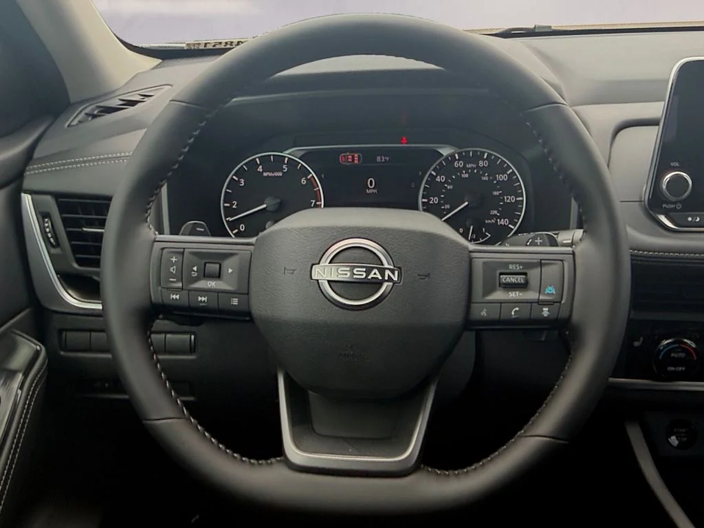 New 2026 Everest White Pearl TriCoat Nissan SV image 13