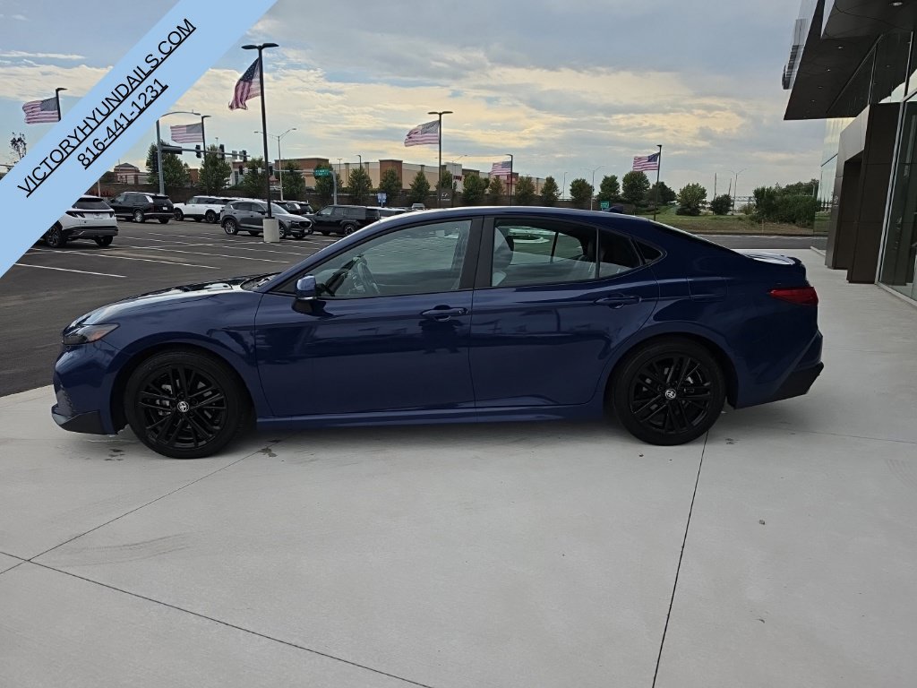 Used 2025 Toyota Camry SE with VIN 4T1DAACK1SU152247 for sale in Kansas City