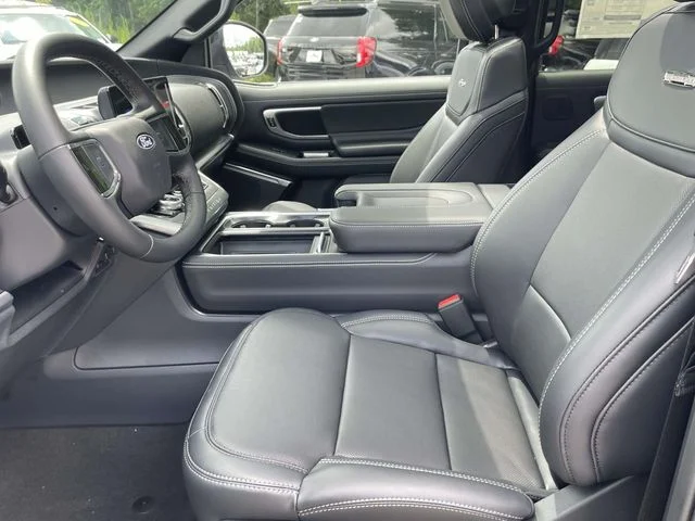 New 2027 Glacier Gray Metallic Tri-Coat Ford Platinum image 11