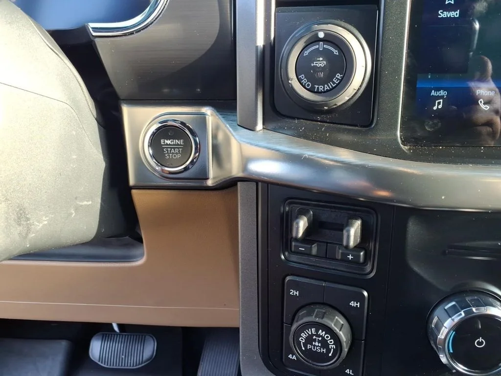 Used 2023 Red Ford Lariat image 25