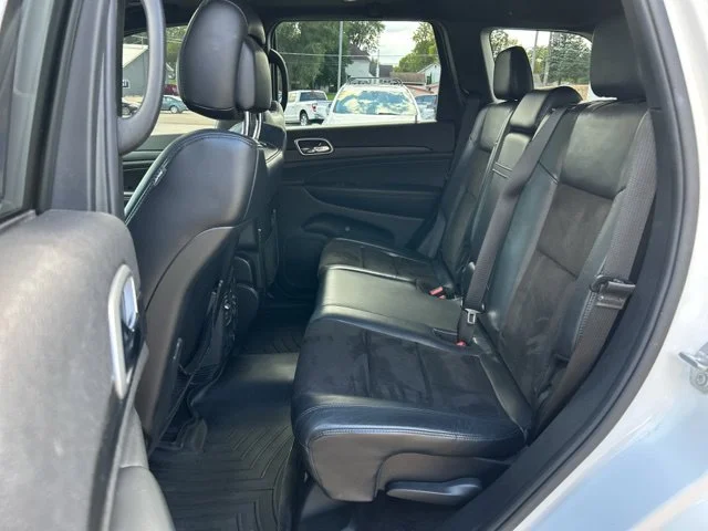 Used 2019 Bright White Clearcoat Jeep Altitude image 16