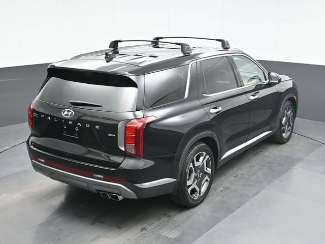 Used 2023 Black Hyundai Limited image 17