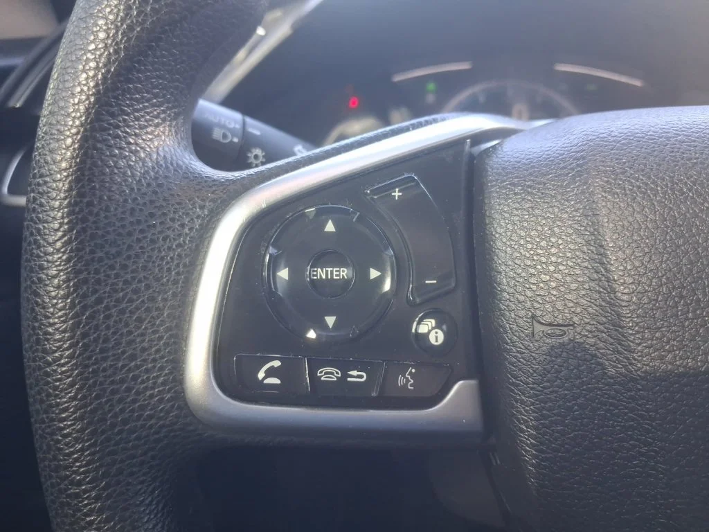 Used 2020  Honda LX image 29