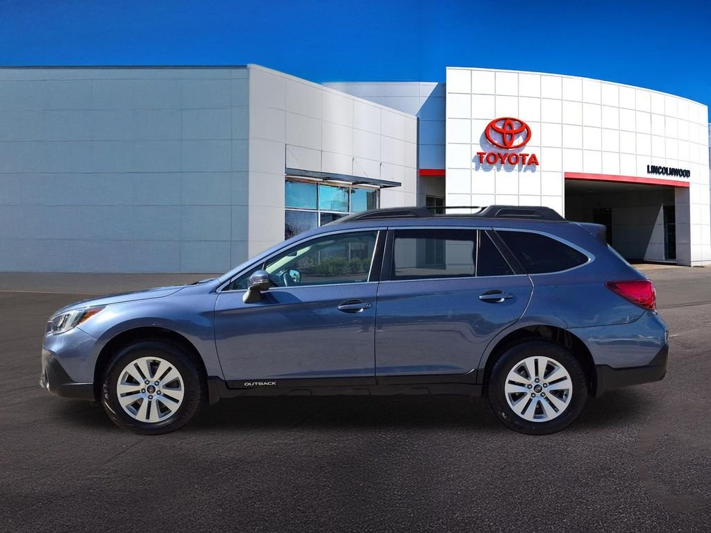 Used 2018 Blue Subaru 2.5i Premium image 13