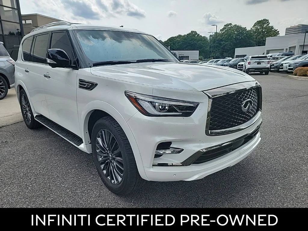 Certified Used 2023 Moonstone White INFINITI Premium Select image 2