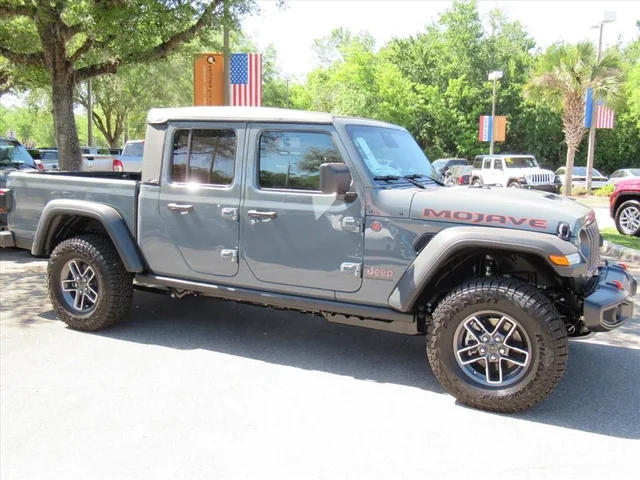 2026 Jeep Gladiator Mojave