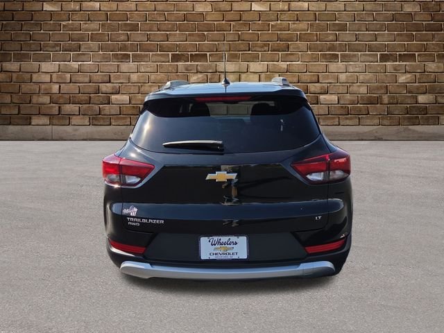 2025 Chevrolet Trailblazer LT photo 4