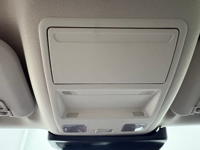 Used 2025 White Ford Outer Banks image 32