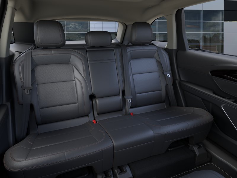 New 2026 Infinite Black Metallic Clearcoat Lincoln Premiere image 11