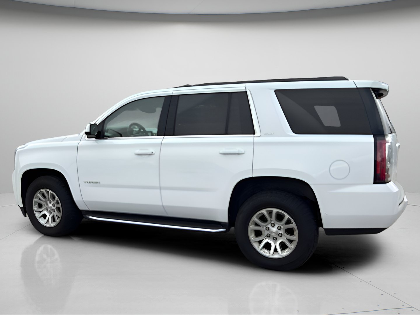Used 2019 Summit White GMC SLT image 16