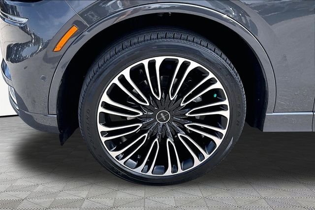 Used 2022 Gray Lincoln Black Label image 8