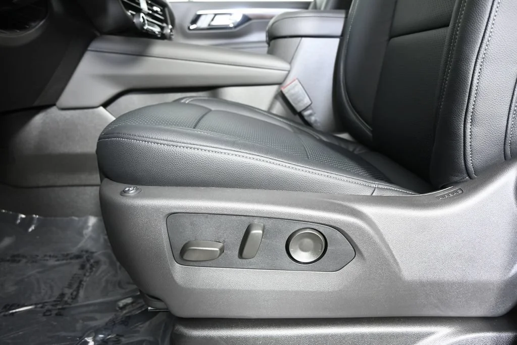 2026 Chevrolet Tahoe LS - Photo 22