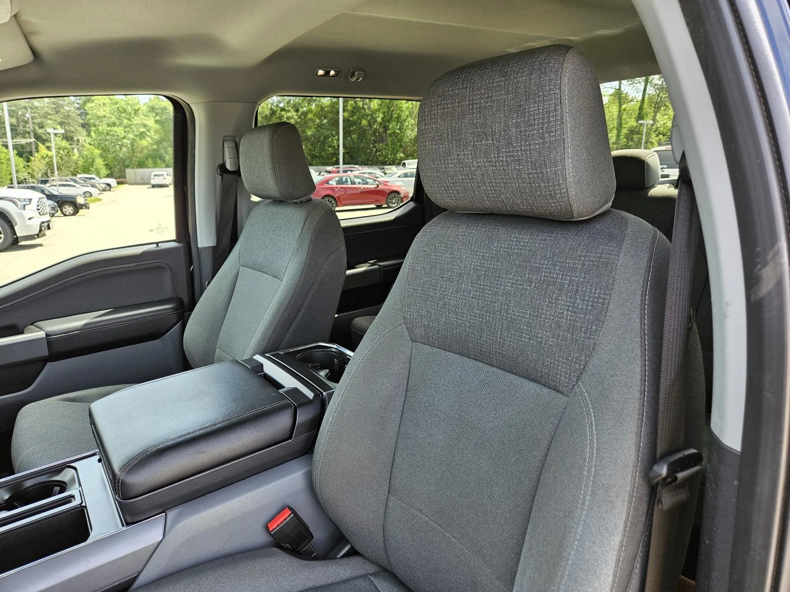 2024 Ford F-150 XLT - Photo 13