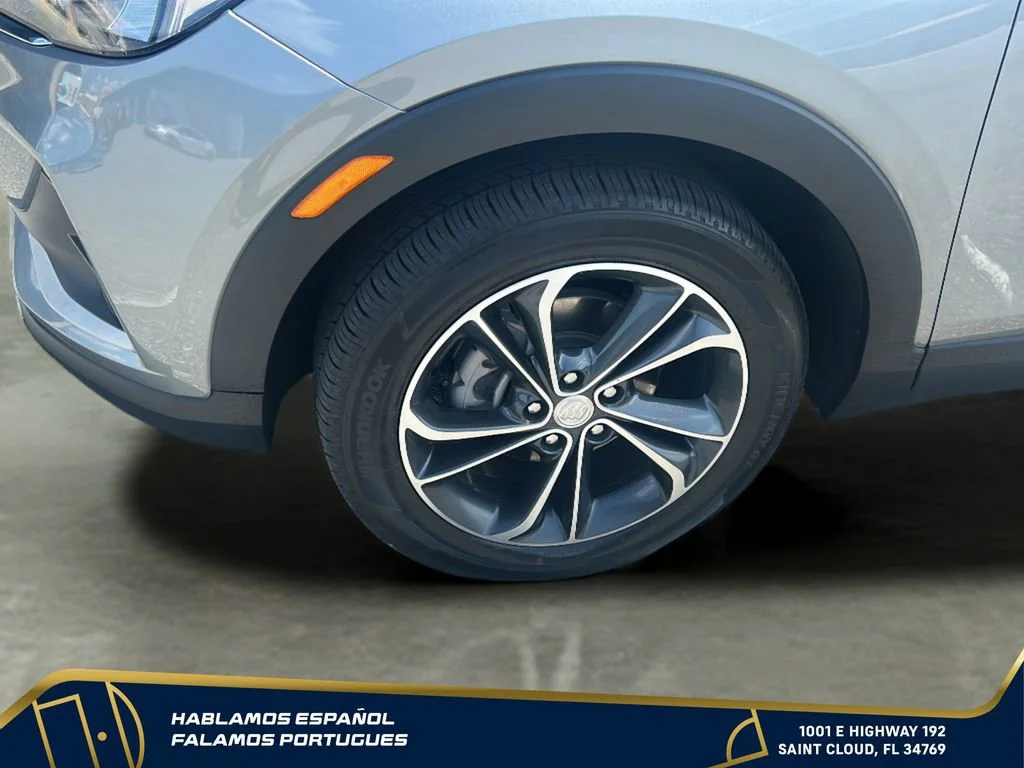 Used 2023 Moonstone Gray Metallic Buick Select image 31