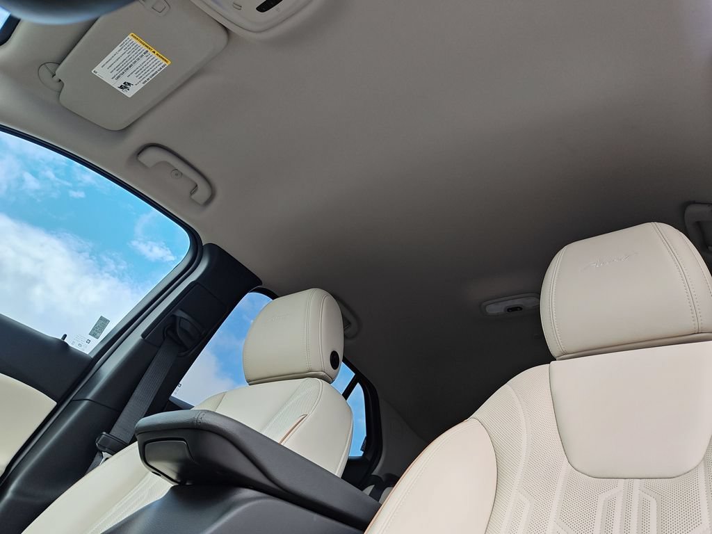 New 2026 Ocean Blue Metallic Buick Avenir image 23