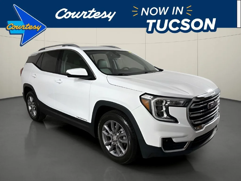 Used 2024 Summit White GMC SLT image 1