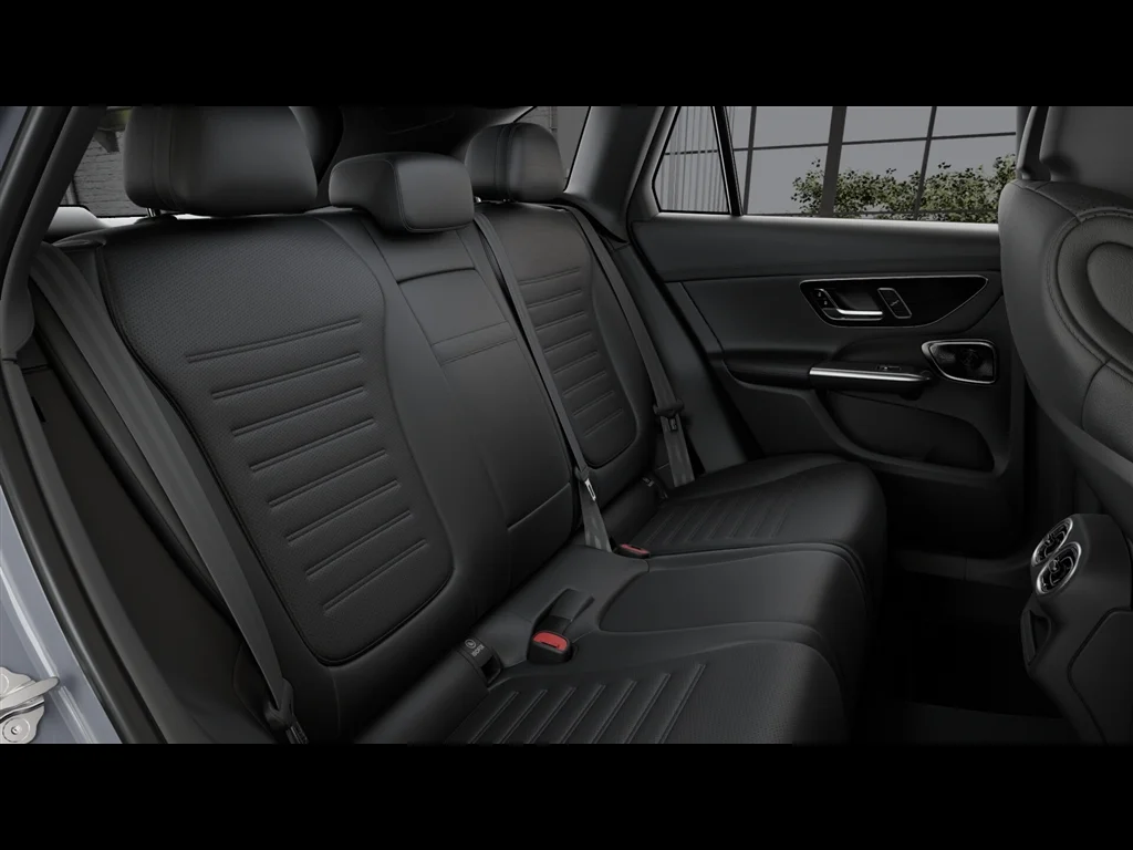 New 2026 Manufaktur Alpine Grey Mercedes-Benz GLC 300 4MATIC® image 40