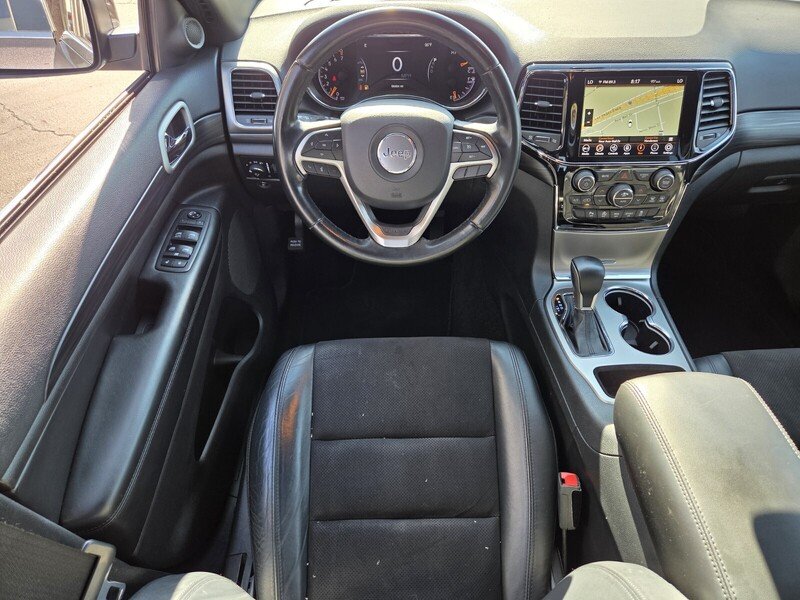 Used 2020 Gray Jeep Laredo E image 17