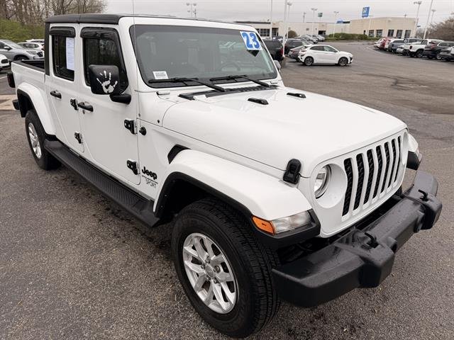2023 Jeep Gladiator