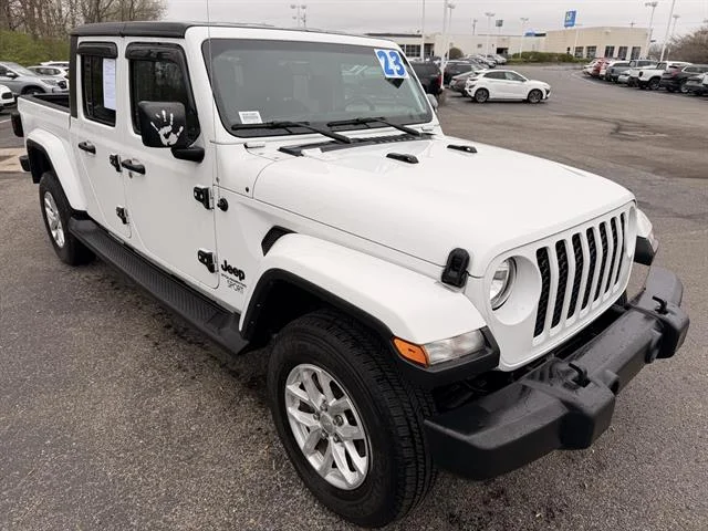 2023 Jeep Gladiator