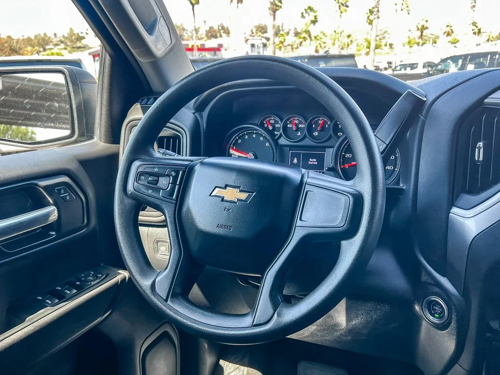 Used 2024 Black Chevrolet Custom image 14