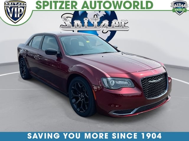 2020 Chrysler 300 Touring