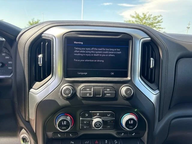 Used 2022 Black Chevrolet LT Trail Boss image 6