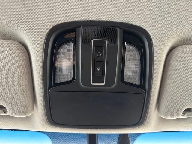 Used 2017 Silver Kia LX image 14