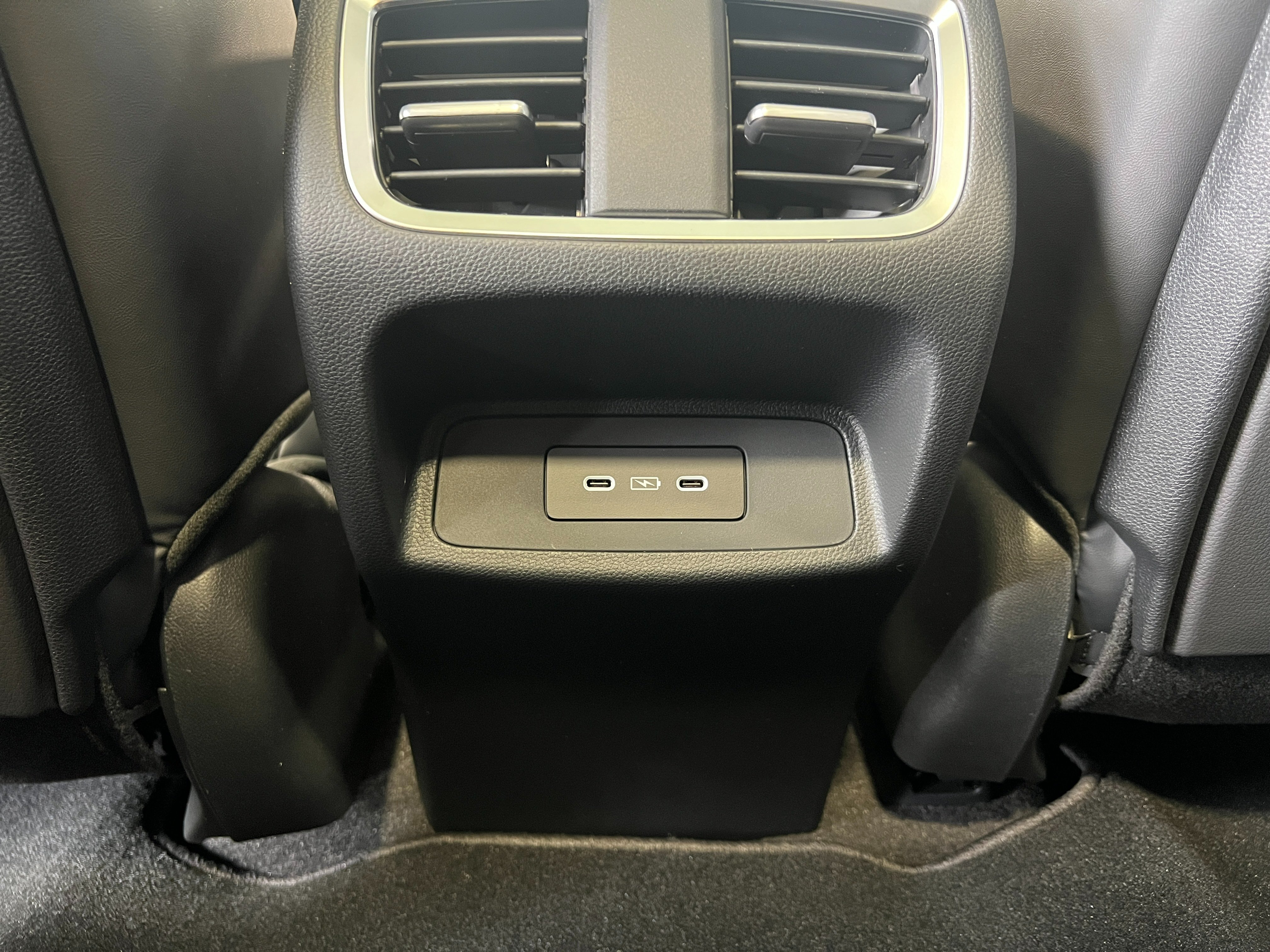 New 2026 Liquid Carbon Metallic Acura w/Technology Package image 29