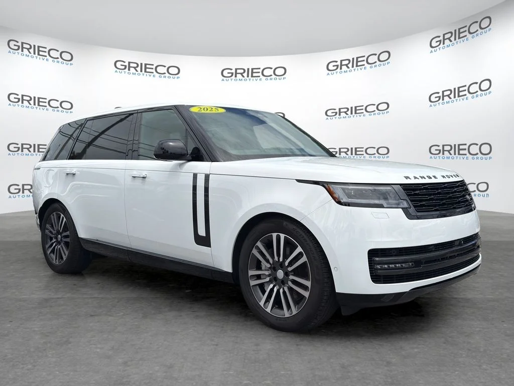 2025 Land Rover Range Rover 4.4 SE LWB 7's photo