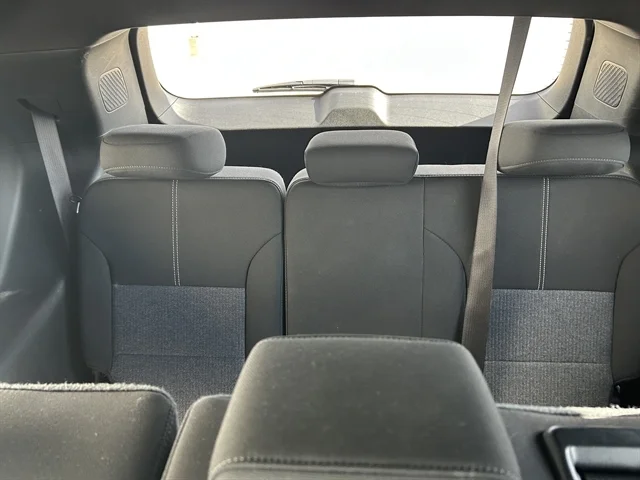 Used 2025 WHITE GMC FWD Elevation image 20