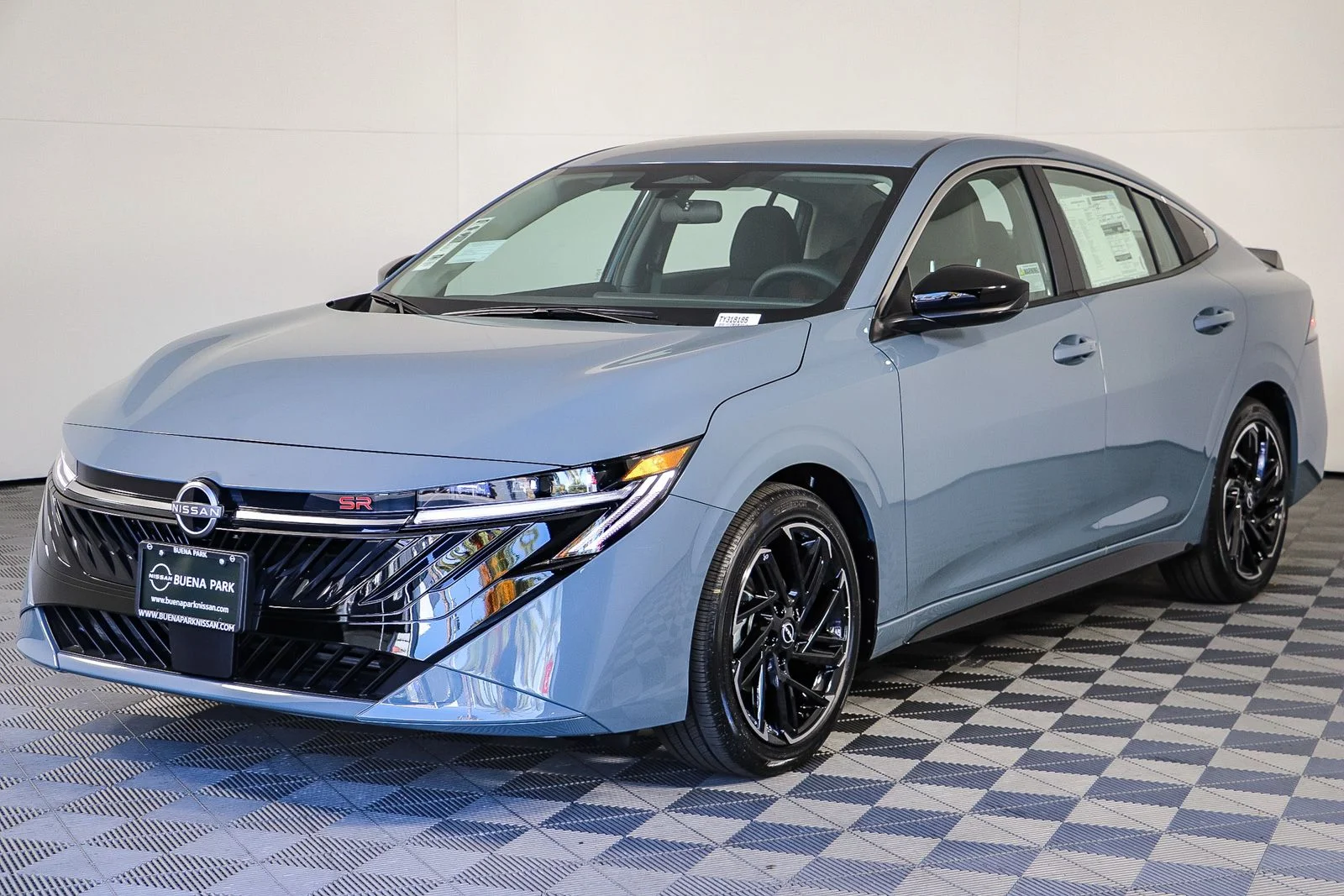 New 2026 Atlantic Gray Metallic Nissan SR image 3