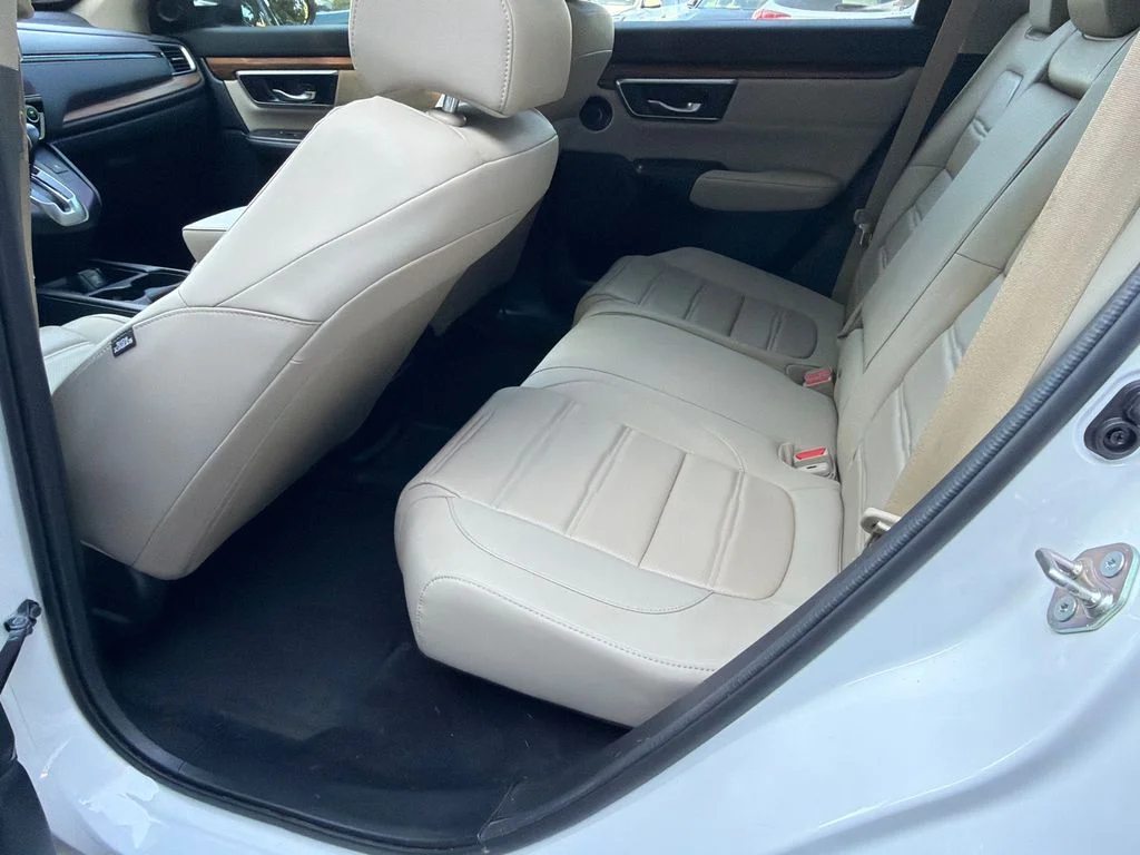 Used 2019  Honda Touring image 21