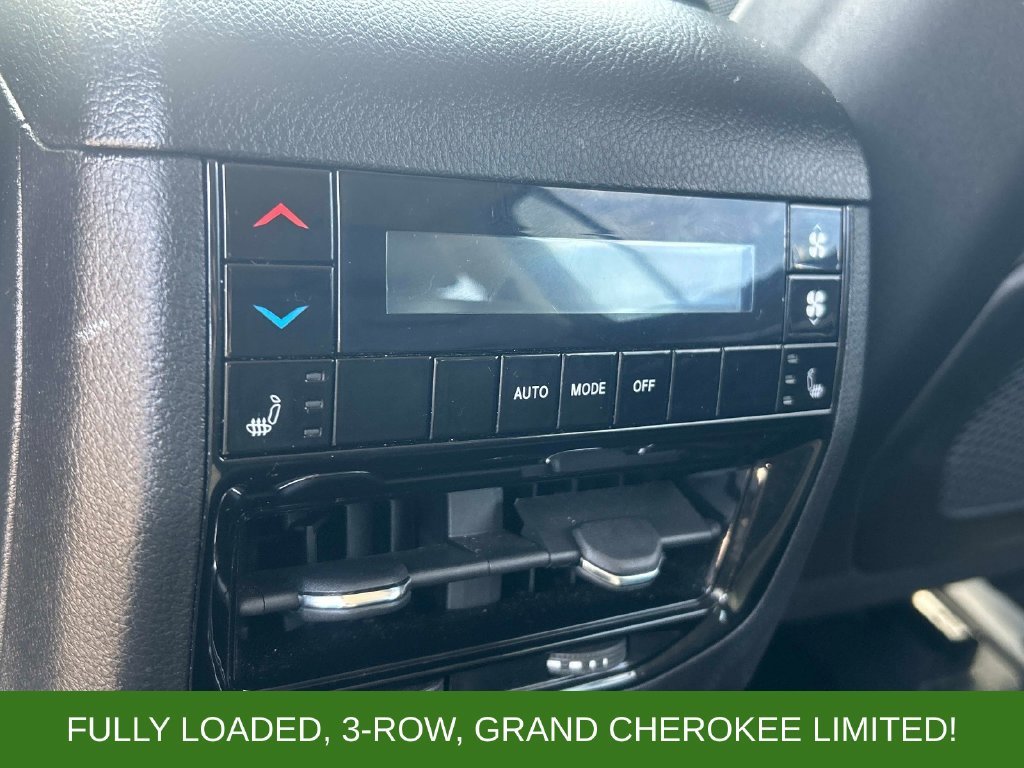 Used 2023 Black Jeep Limited image 23