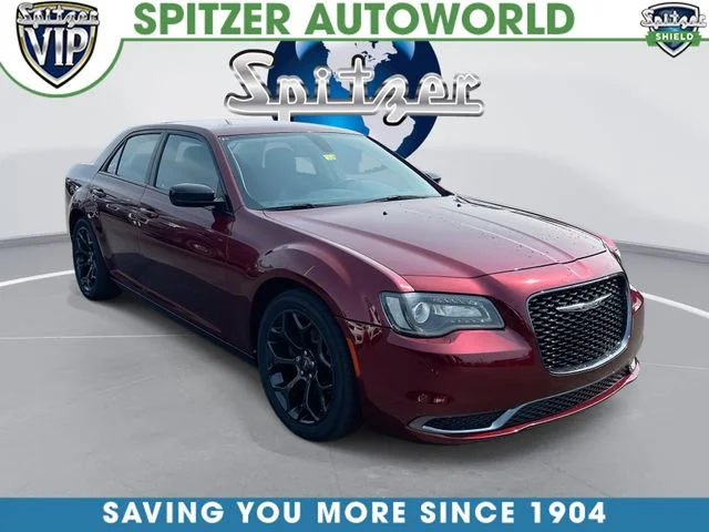 2020 Chrysler 300 Touring