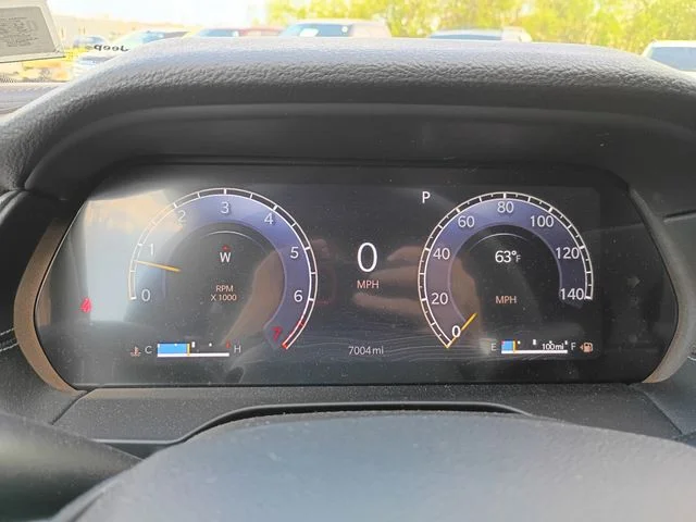 Used 2025 Silver Jeep Laredo X image 12
