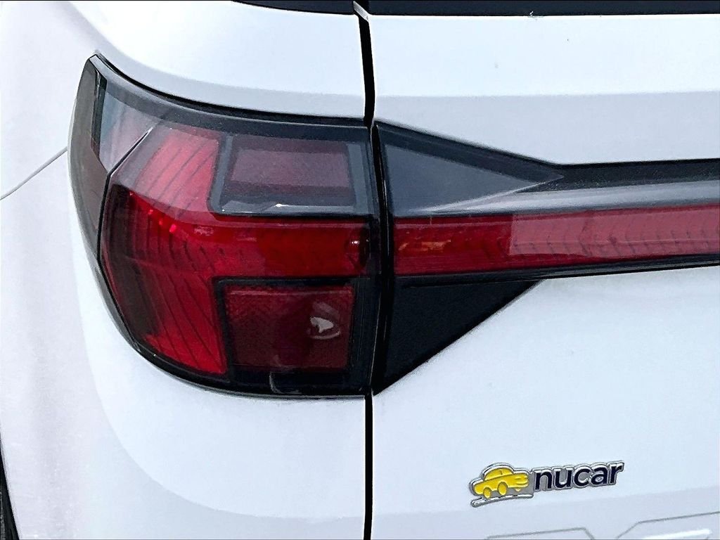 Used 2024 Atlas White Hyundai SEL image 32