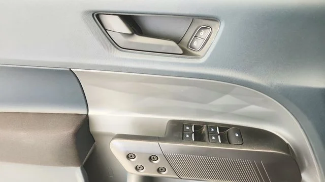 New 2026 Carbonized Gray Metallic Ford XL image 17