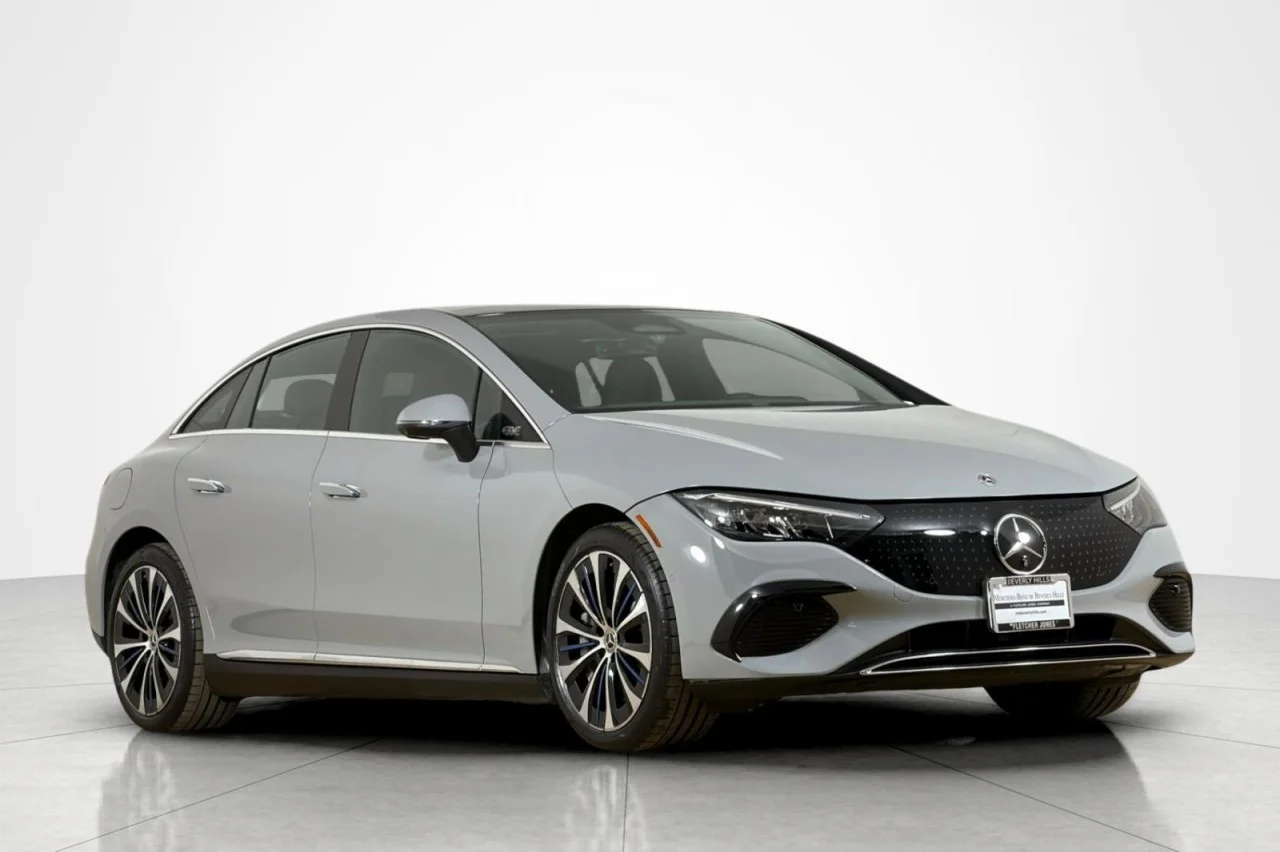 Certified Used 2023 MANUFAKTUR Alpine Grey Mercedes-Benz EQE 500 image 7