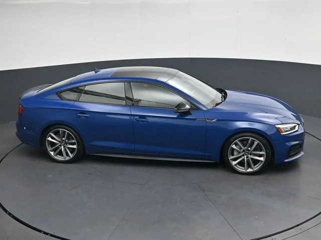 Used 2019  Audi Premium Plus image 24