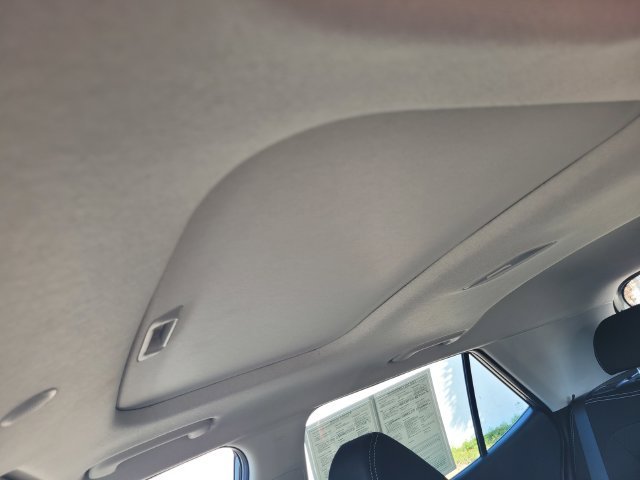 Used 2025 Gray Hyundai SEL image 21