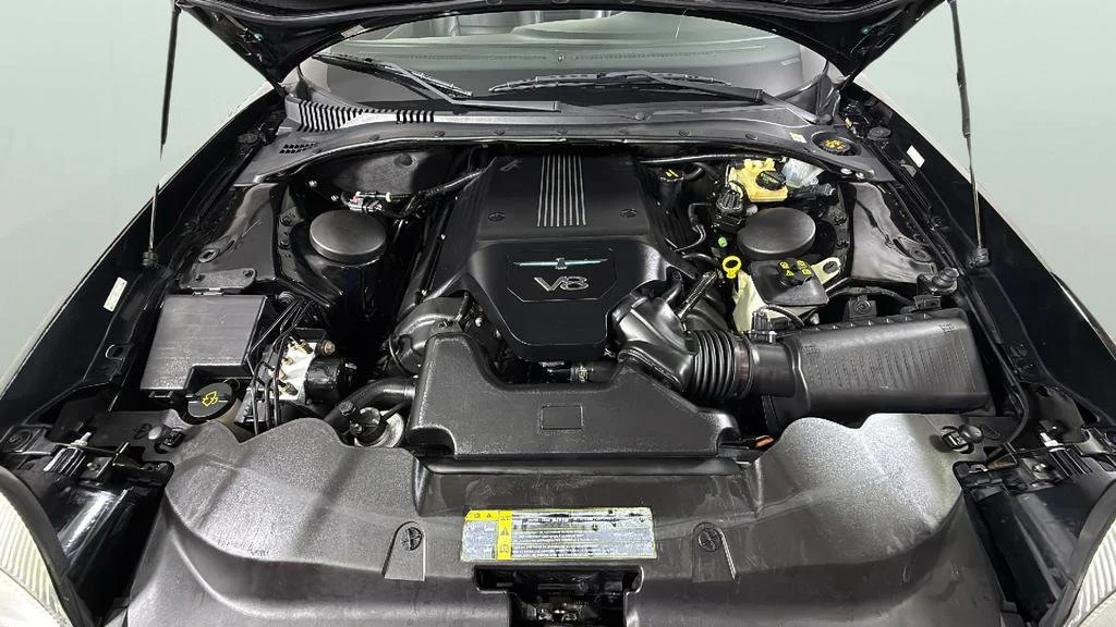 Used 2003  Ford Deluxe image 38