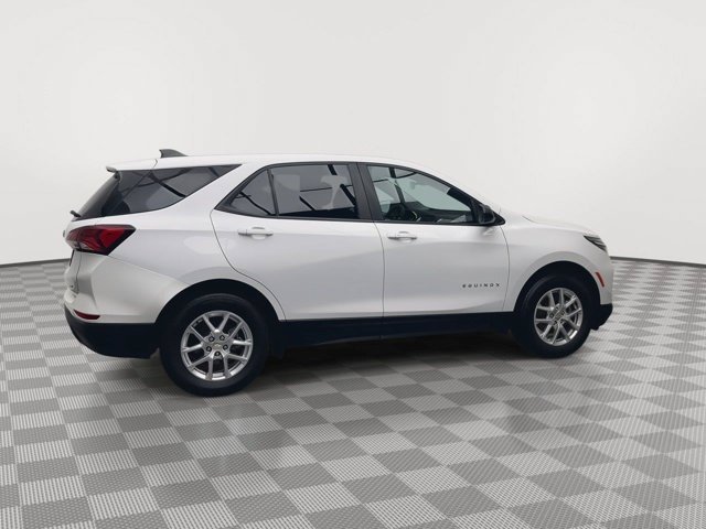 Used 2023 Summit White Chevrolet LS image 36