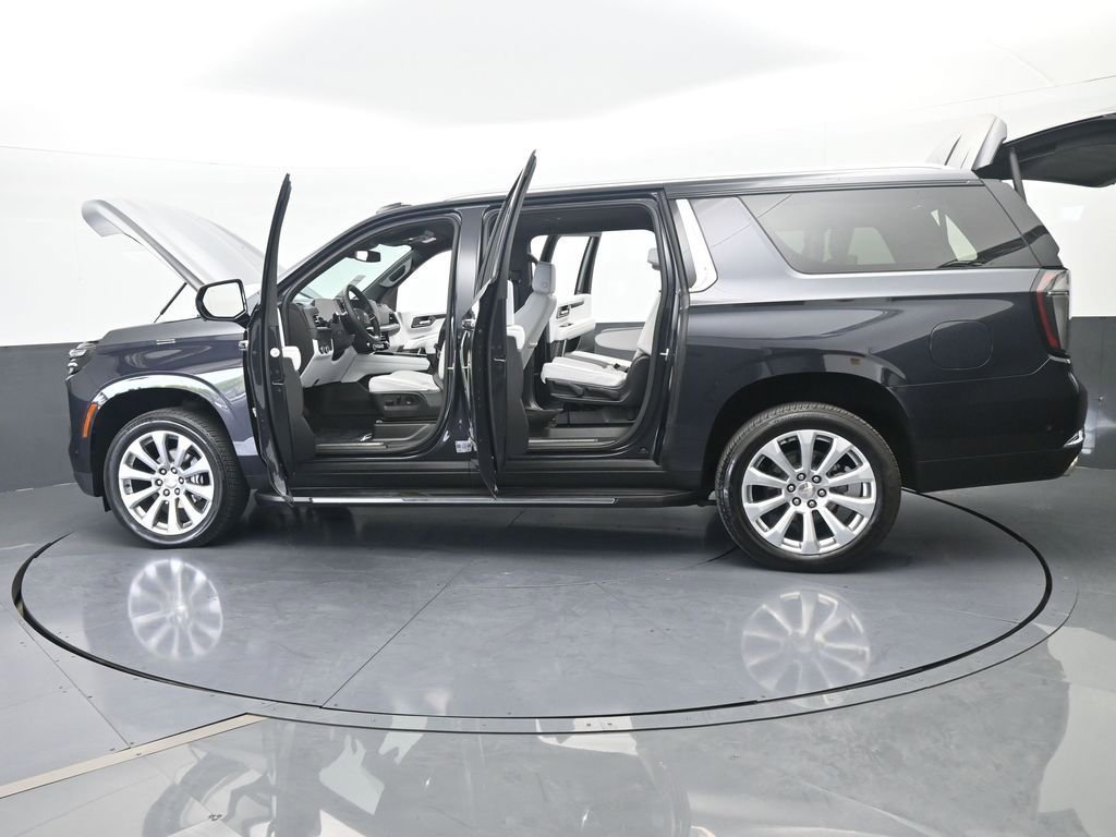 2025 Chevrolet Suburban Premier - Photo 77